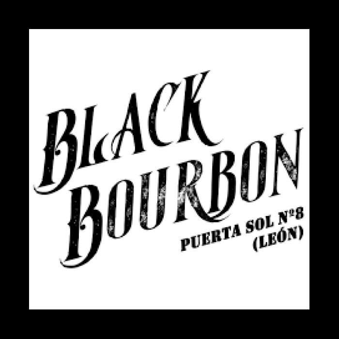 Fondo blanco, tipografía serif display desgastada "Black Bourbon" en diagonal y debajo a la derecha pero más pequeño "Puerta sol n 8" "(León)"