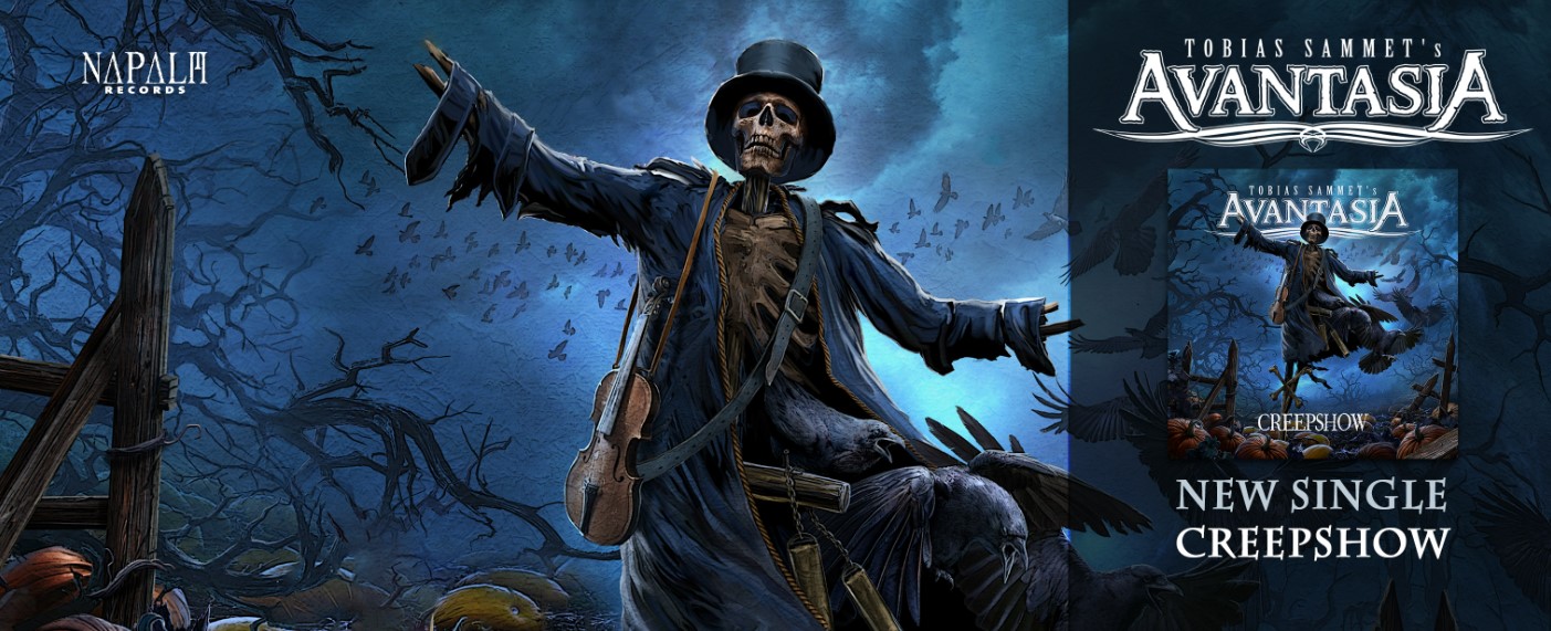 Arte promocional del nuevo sencillo "Creepshow" de Avantasia, liderado por Tobias Sammet, lanzado por Napalm Records. La imagen destaca un espantapájaros esquelético con un violín, rodeado de un ambiente oscuro y otoñal, lleno de cuervos y ramas entrelazadas.